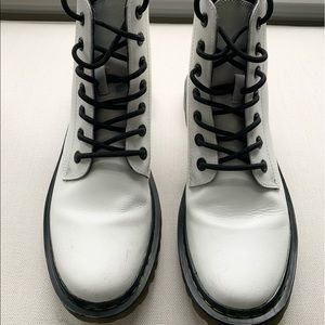 Doc martens. Beautiful condition. Worn only a few times